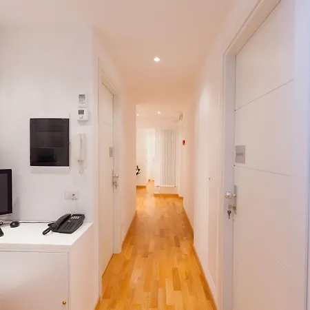 Melody Affittacamere 4*